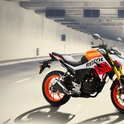CB190R-repsol-head-banner